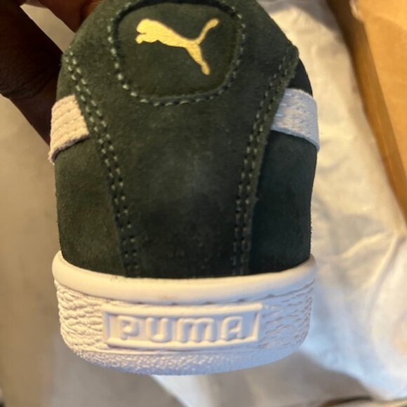 NEW!  PUMA Suede Classic XXI Sneakers - Picture 5 of 5
